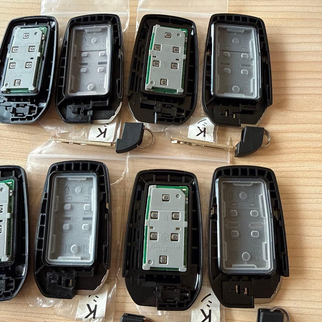 トヨタ純正 アルファードスマートキー (６ボタン) 4個 送料込み