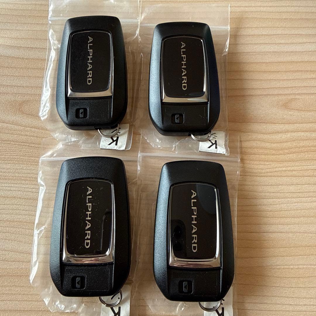 トヨタ純正 アルファードスマートキー (６ボタン) 4個 送料込み