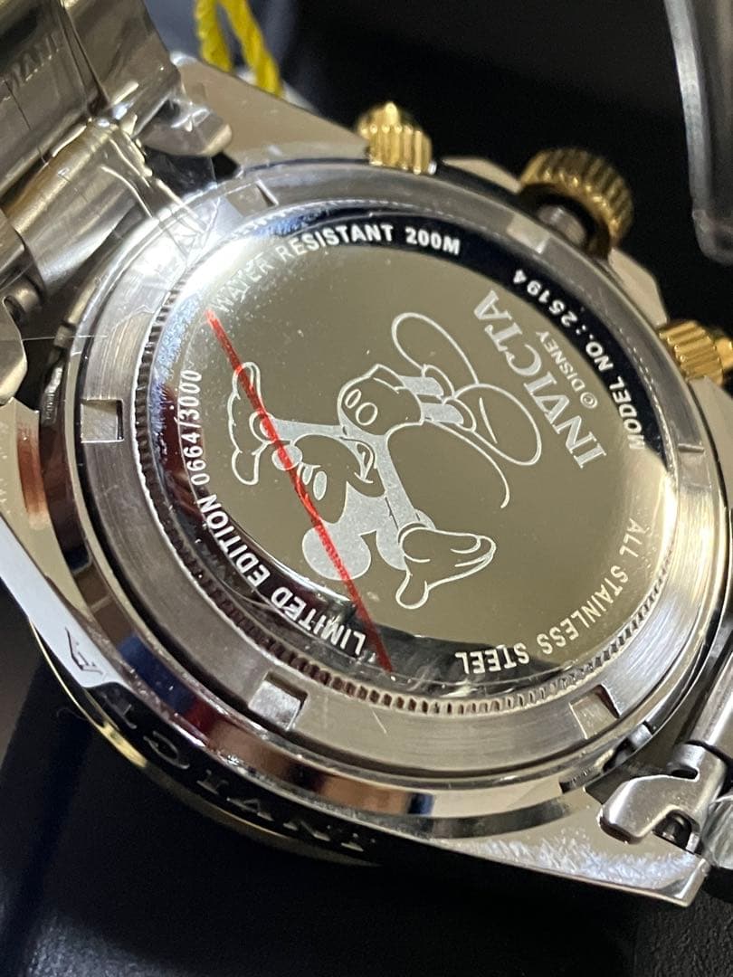 INVICTA Disney mickey ミッキーマウス　腕時計　ディズニー