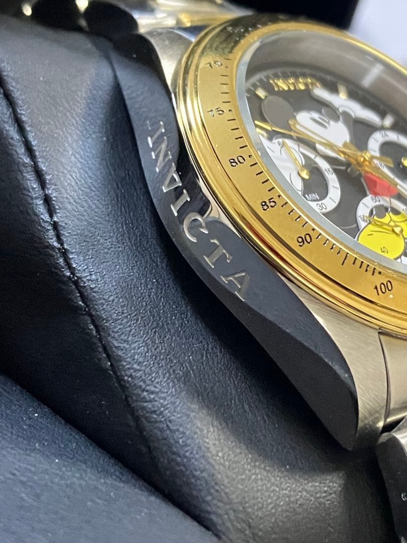 INVICTA Disney mickey ミッキーマウス　腕時計　ディズニー