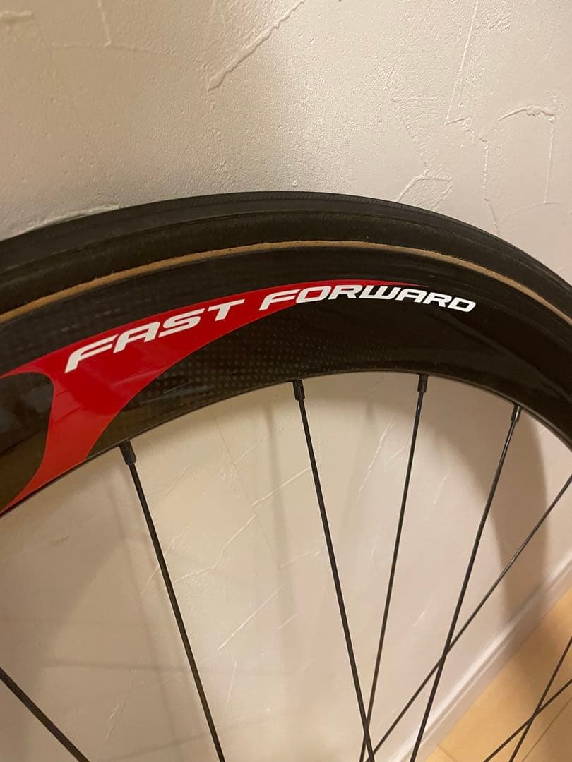 【極美品】FFWD F5R DT SWISS 240チューブラー　タイヤ付き