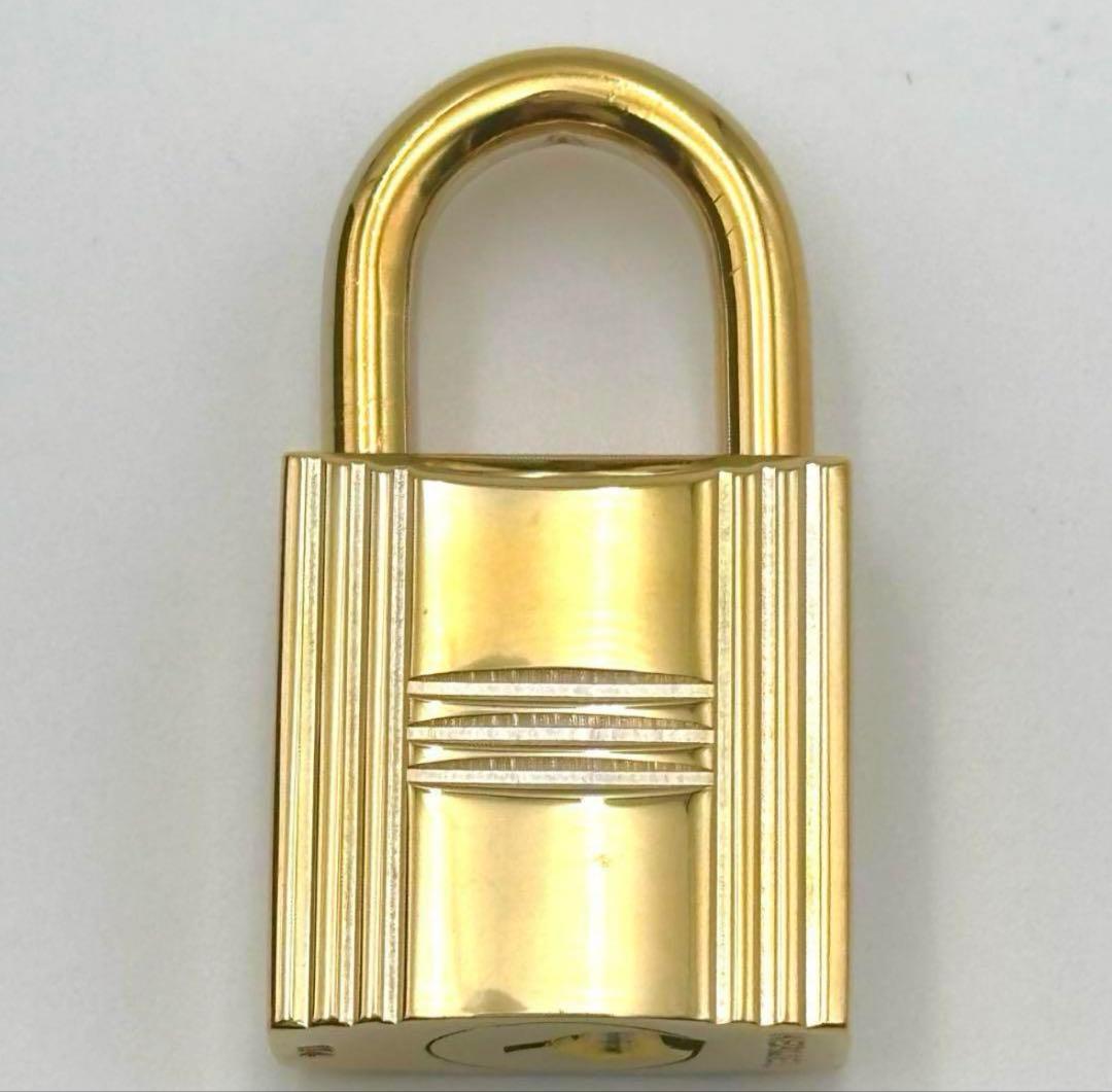 HERMES エルメス カデナ　24Kメッキ　No.114　114番　鍵付き