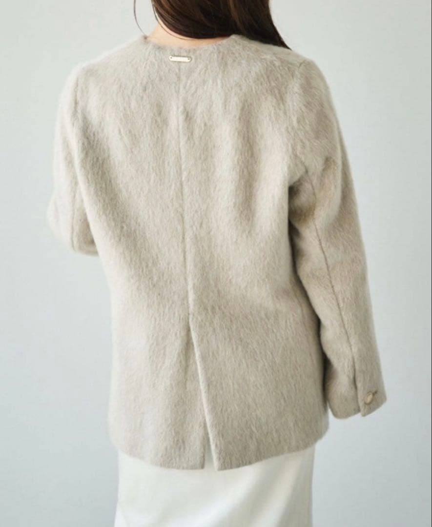 Aiméine ノーカラーシャギージャケットコート