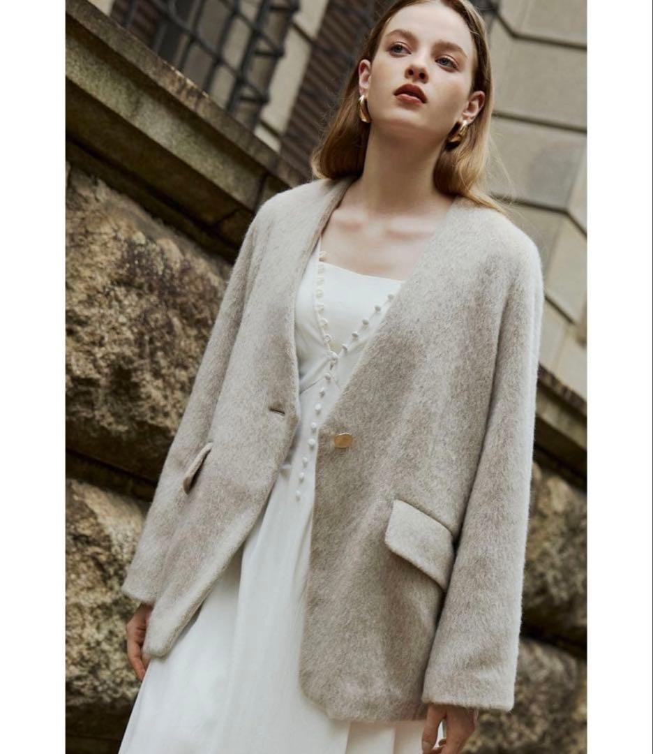 Aiméine ノーカラーシャギージャケットコート