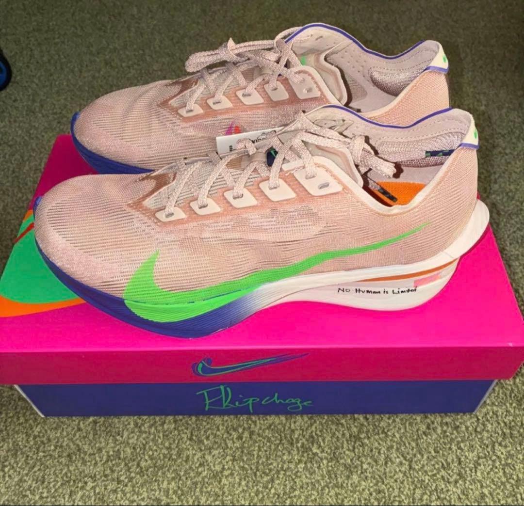 ナイキ ヴェイパーフライ 4 \