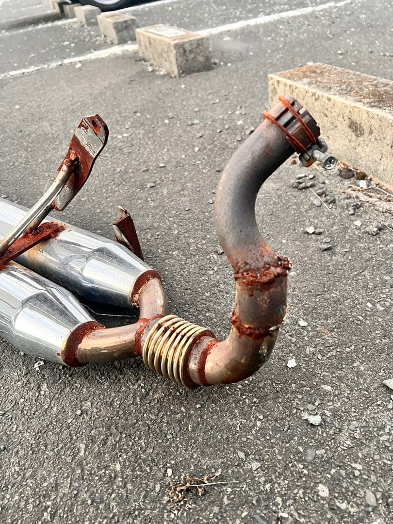 フュージョン　マフラー　難あり