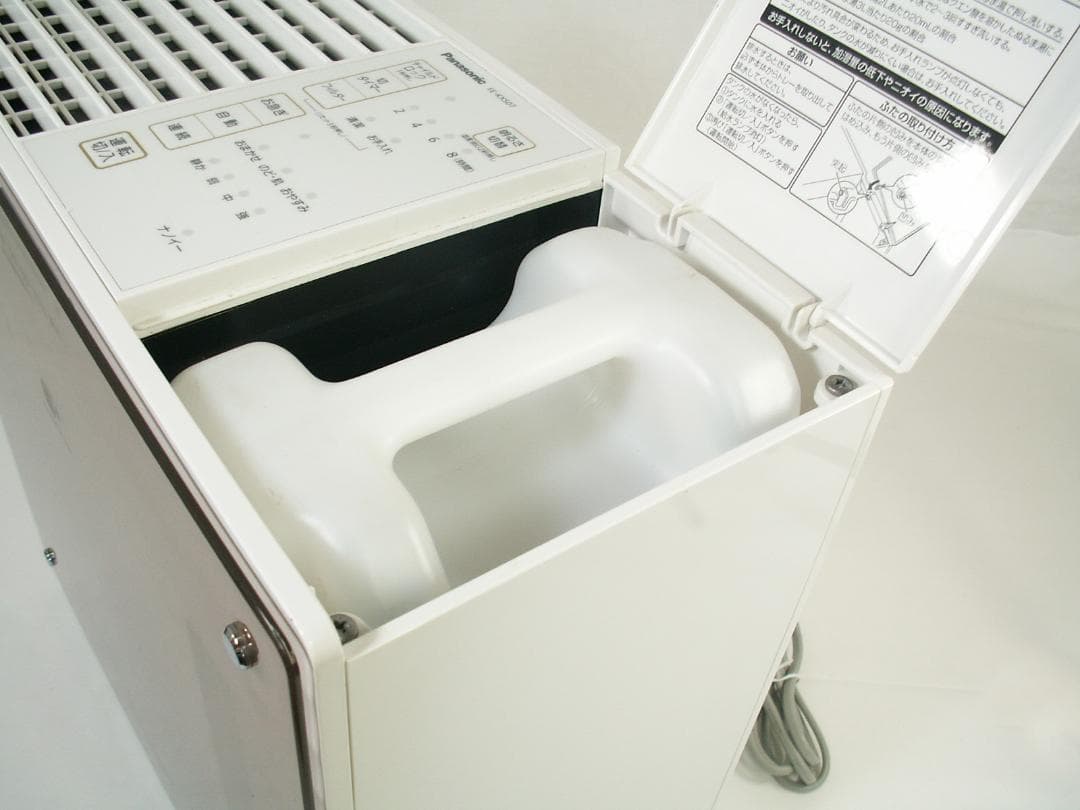 ナノイー　パナソニック気化式加湿機 2019年製 19畳 FE-KXS07-T