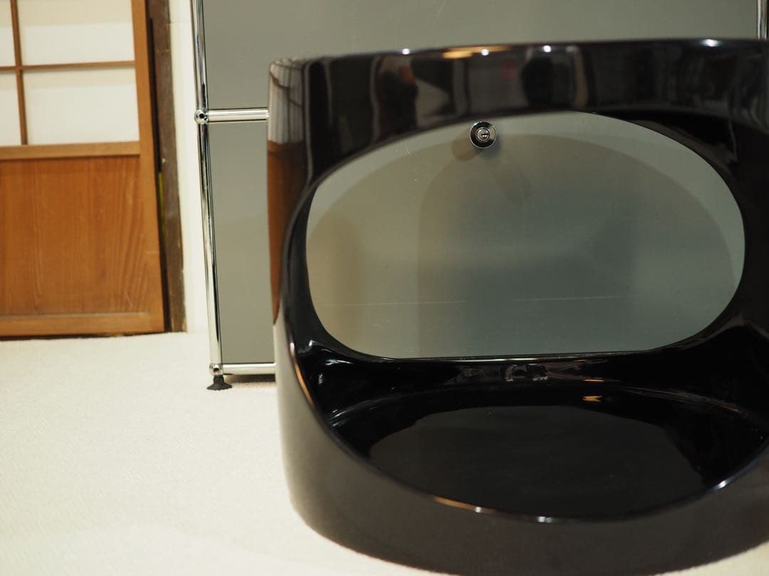 スペースエイジ　サイドテーブル　FRP