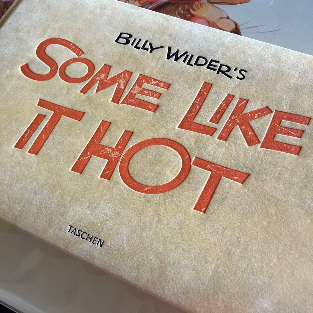 洋書　お熱いのがお好き　マリリン・モンロー　ビリー　ワイルダー　映画　脚本　絶版