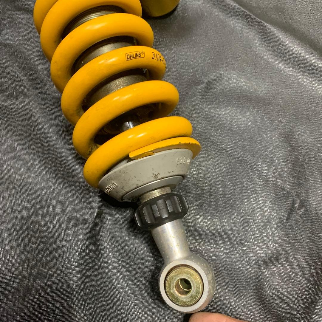 オーリンズリアサス　HONDA X11に装着、取り外しused