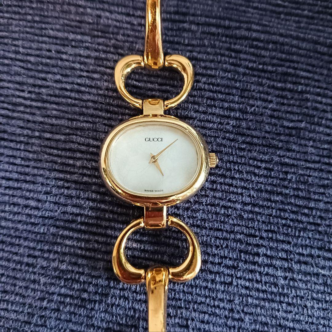 GUCCIグッチ時計　レディース腕時計　1600 ゴールドバングル　ジャンク品
