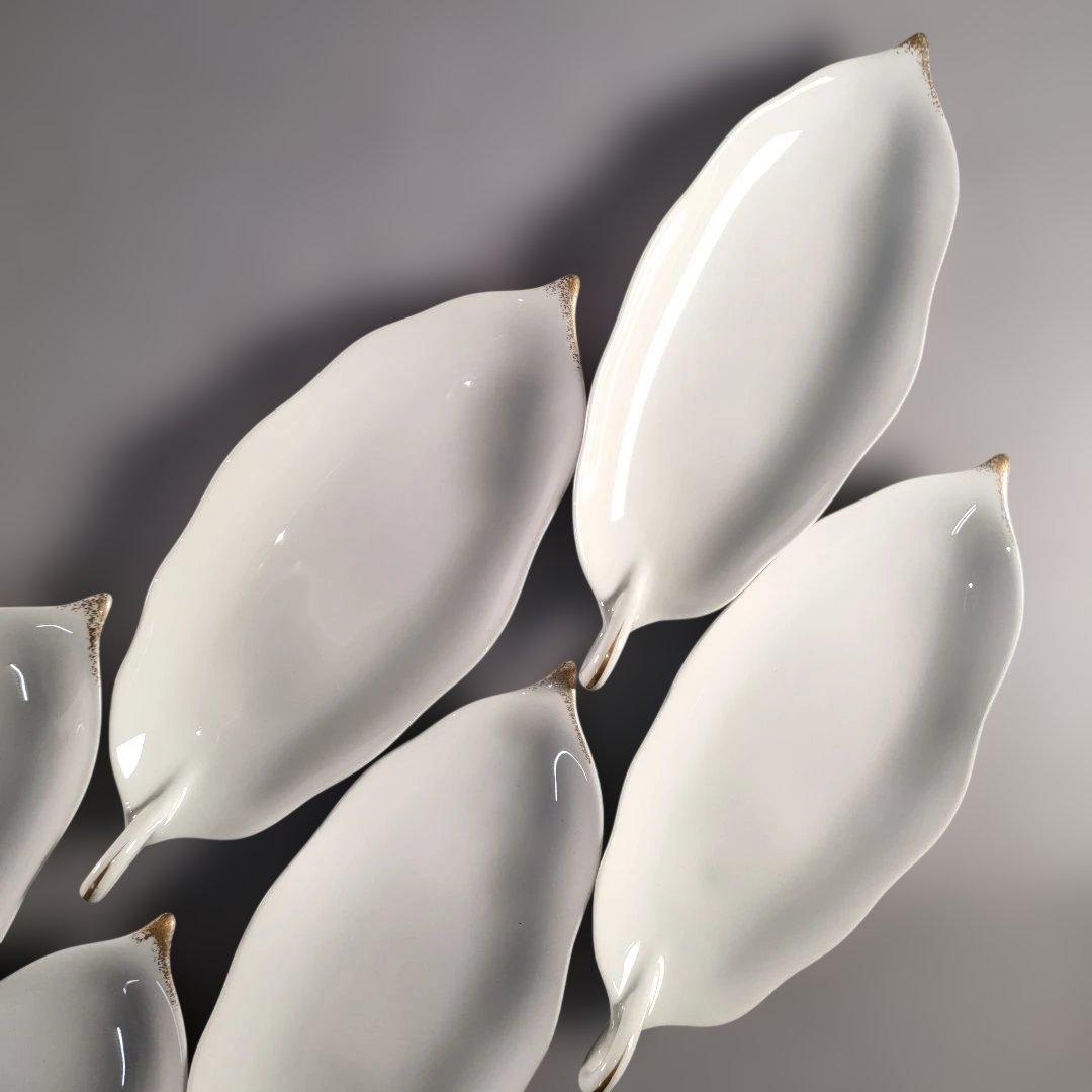 A1389-3/大倉陶園/金彩葉形銘々皿 大1客・小6客/向付/菓子皿/懐石道具