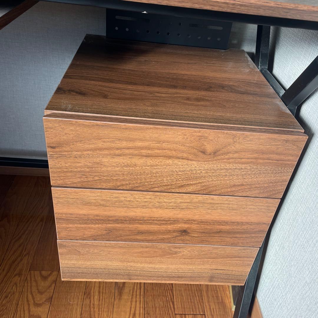 ニトリ　デスクワゴン付き DX001 120 MBR