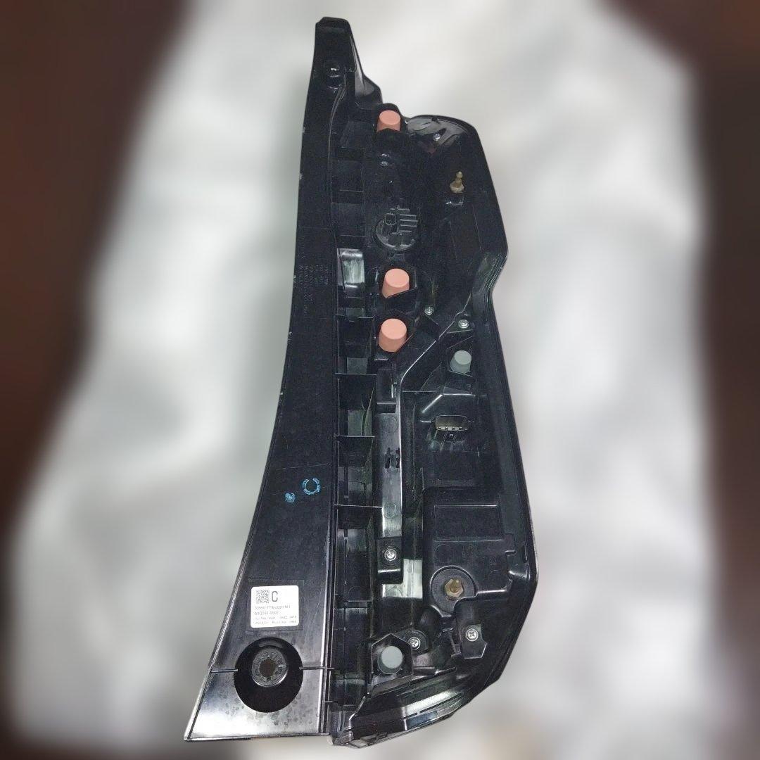 N-BOX カスタム JF3 4テールランプ左33550-TTA-J02打刻C