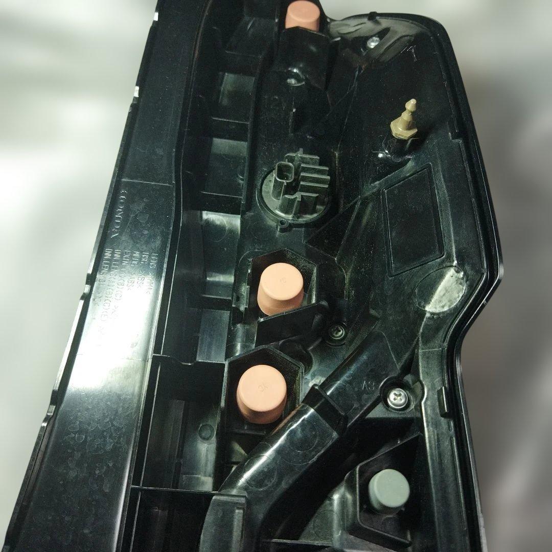 N-BOX カスタム JF3 4テールランプ左33550-TTA-J02打刻C