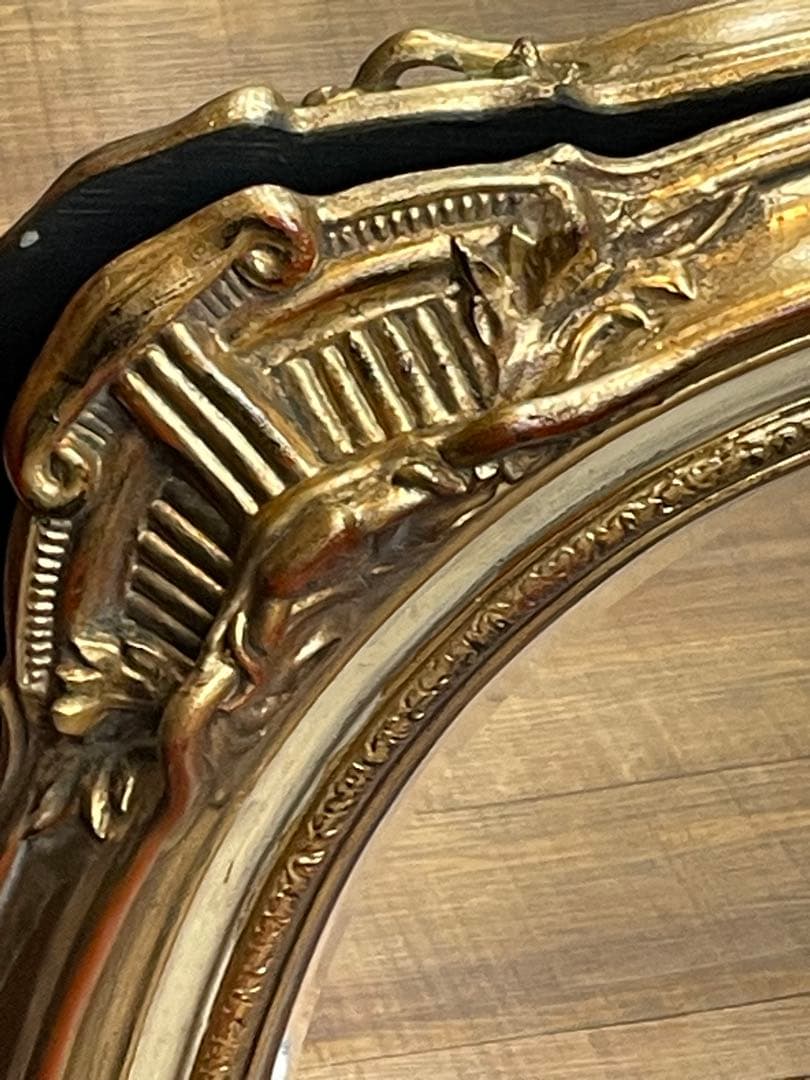 アンティーク 金色の楕円形壁掛けミラー イタリア ヴィンテージ