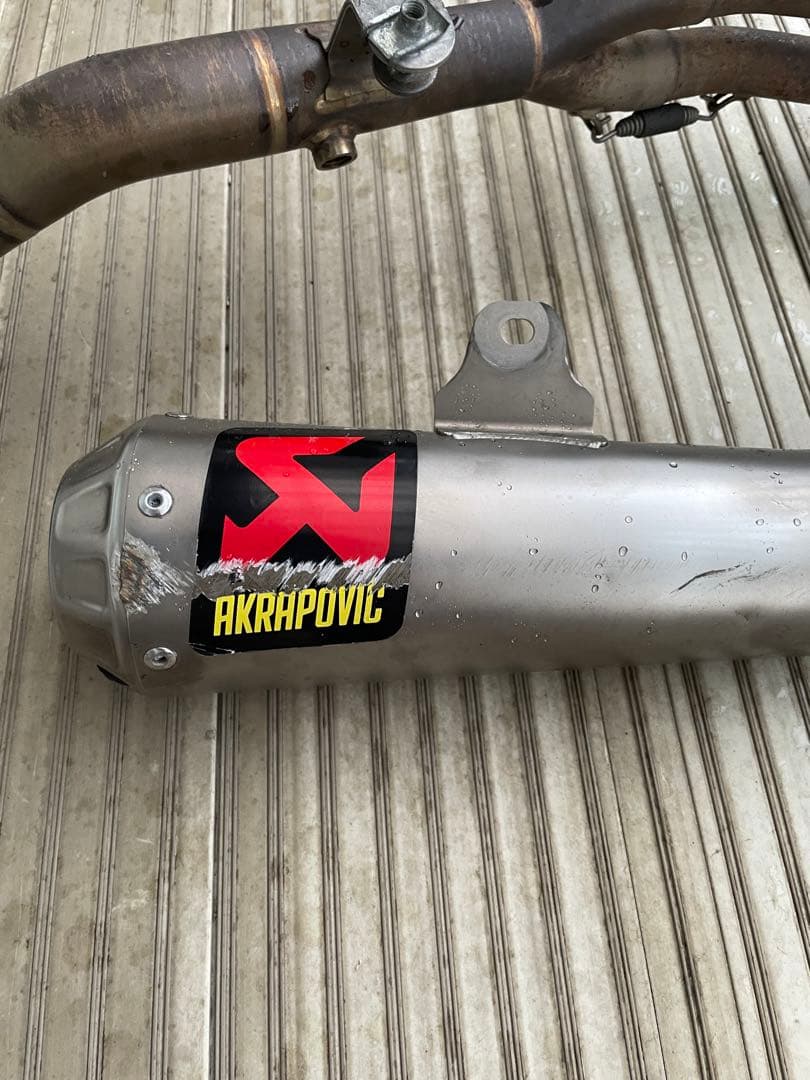 アクラポビッチ　レーシングライン ステンレス YZF-R25