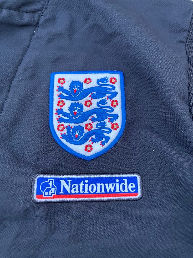 【美品】在原みゆ紀 UMBRO×イングランド代表/ドリルトップ/L