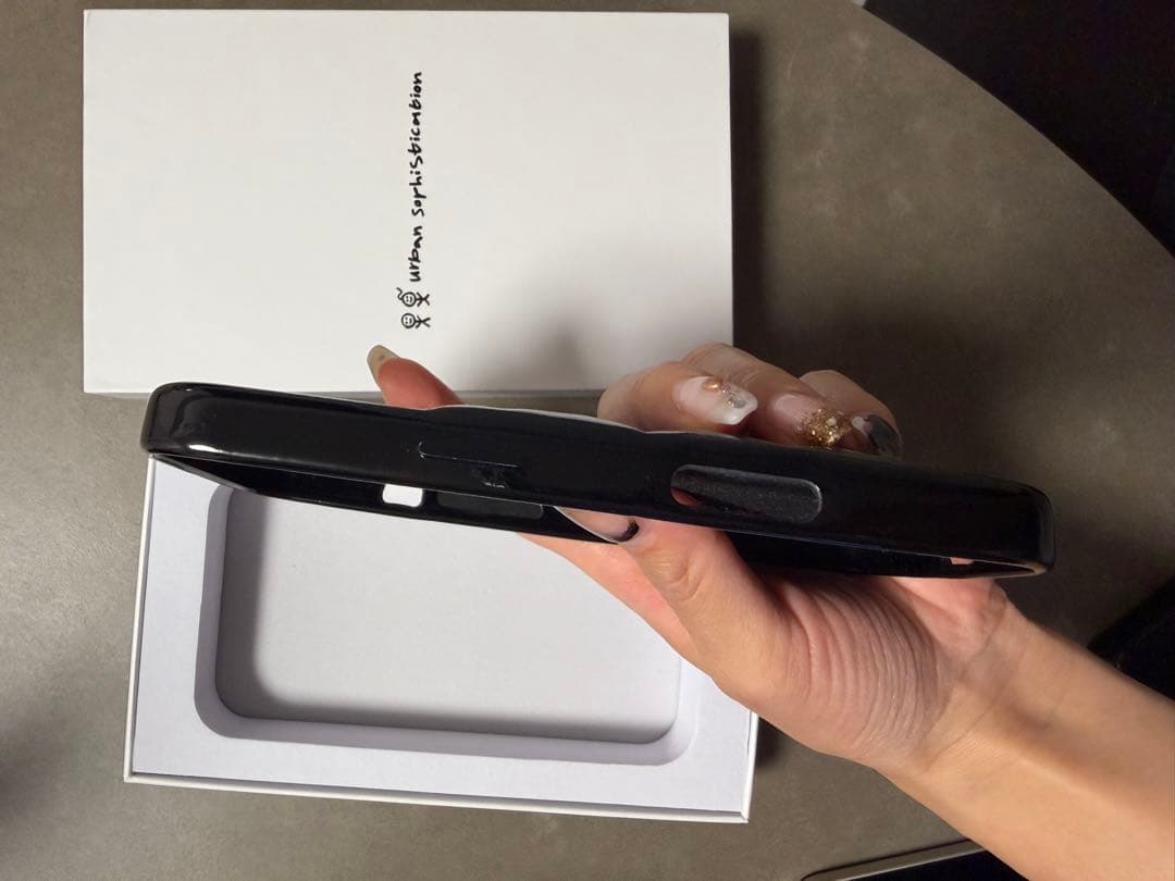 urban sophistication ドット iPhone16pro