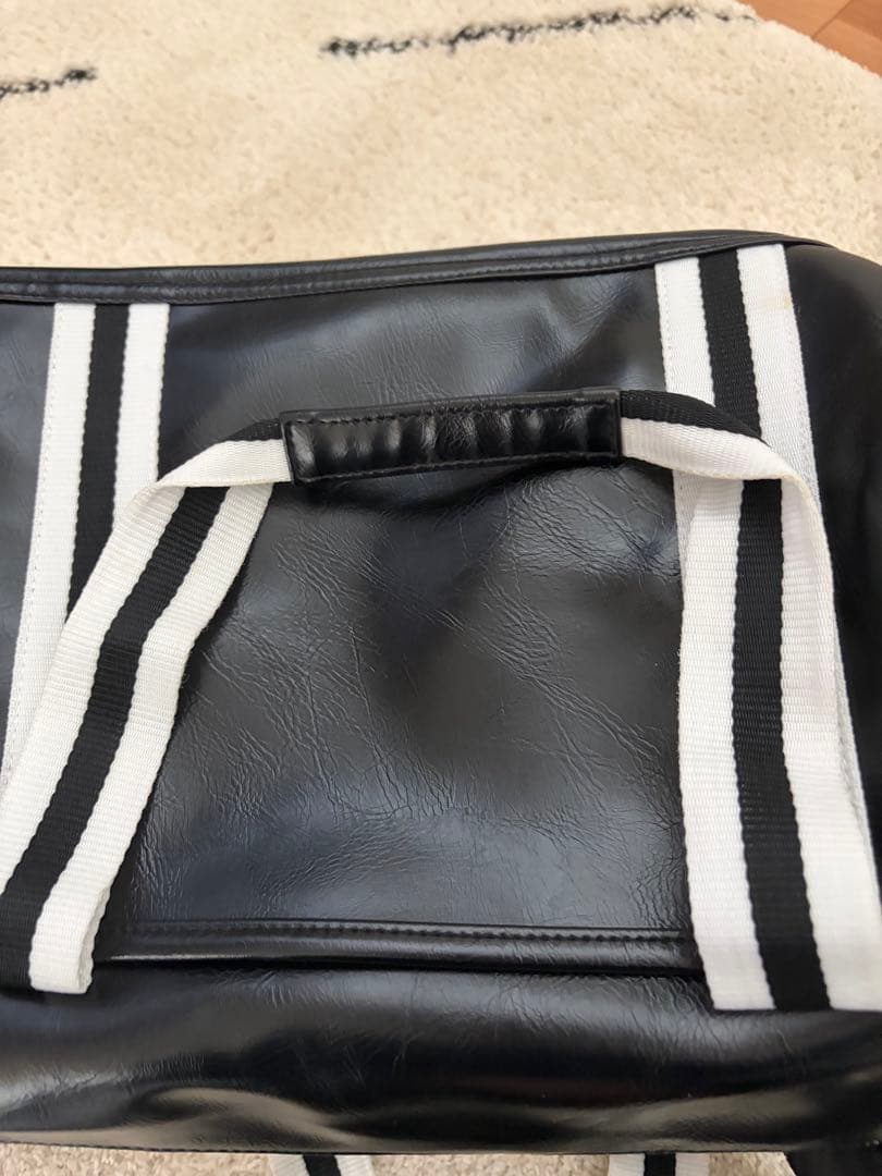 FRED PERRY ドラムバッグ ブラック/イエロー