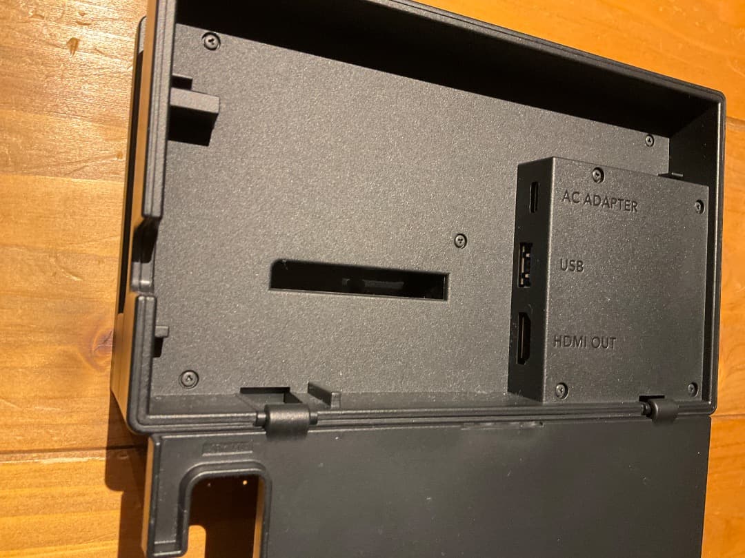 Nintendo Switch 本体（完品）