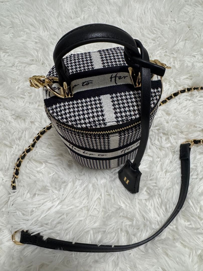 Her lip to バニティ