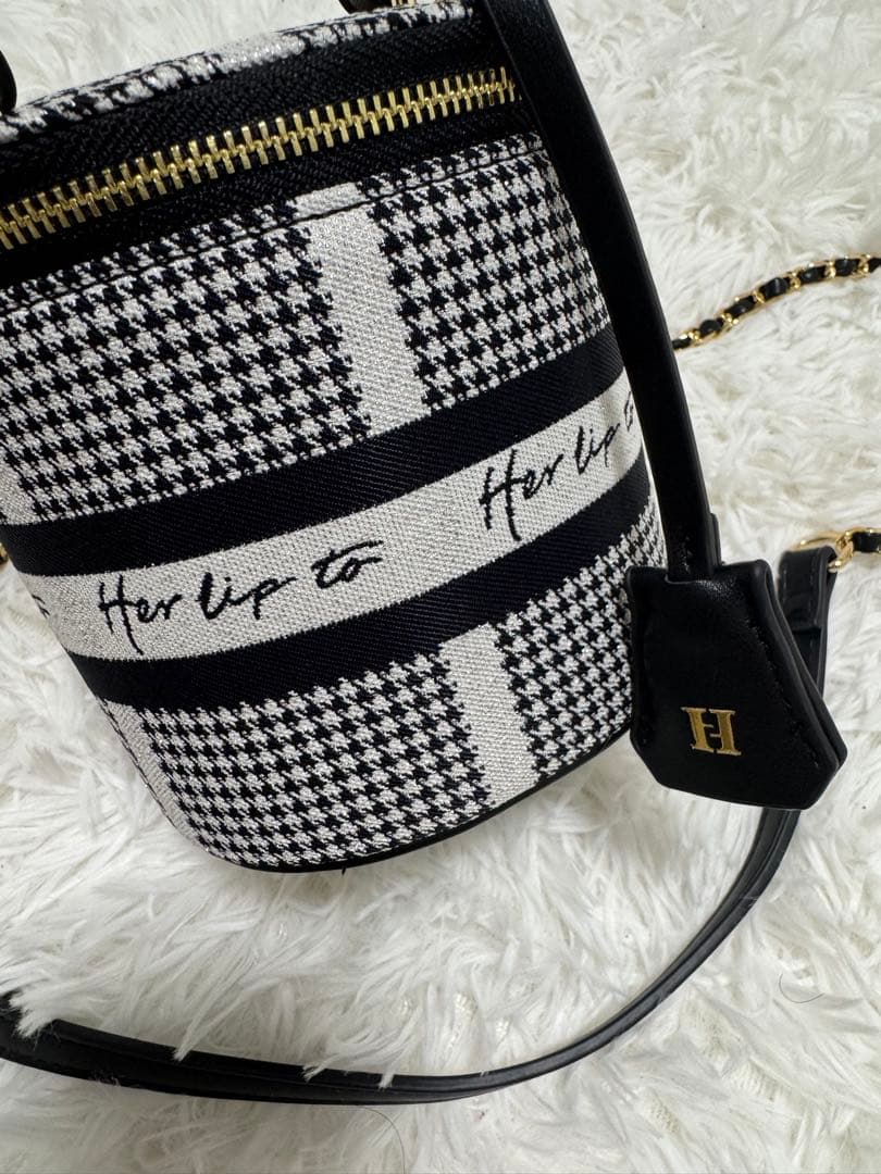 Her lip to バニティ