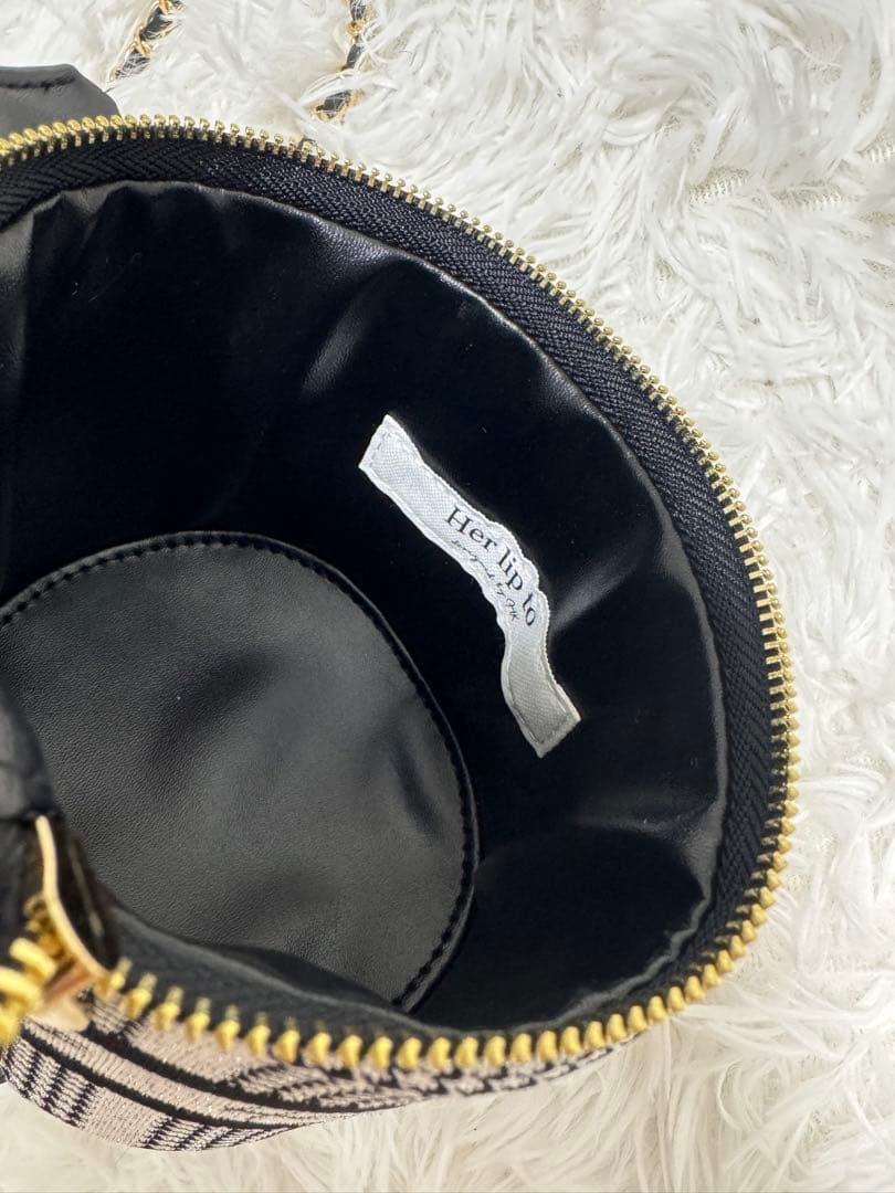 Her lip to バニティ