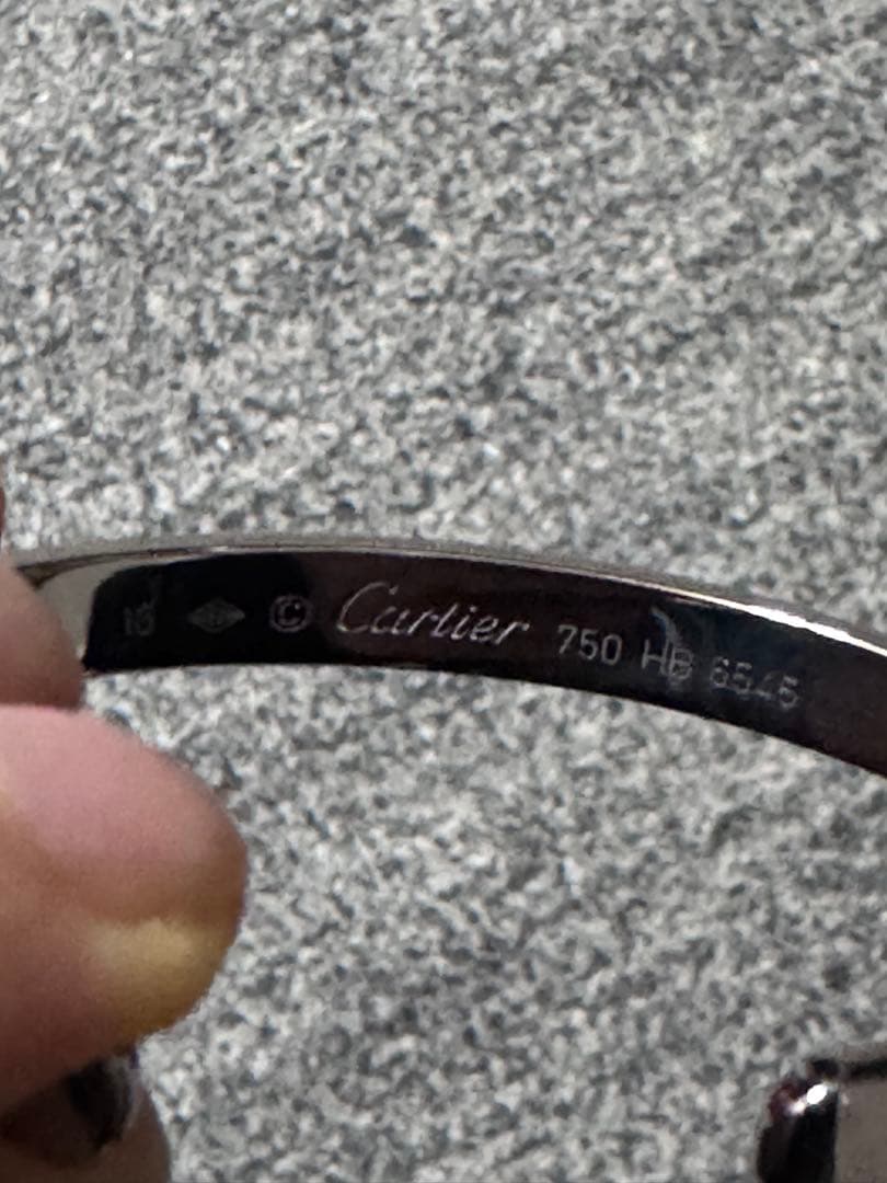 ネイビーカルティエ　ラブブレス　16 ホワイトゴールド　オープン　バングル