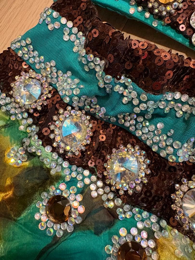 ベリーダンス衣装　マンドゥーハ サラマ　ピーコックグリーン　小柄