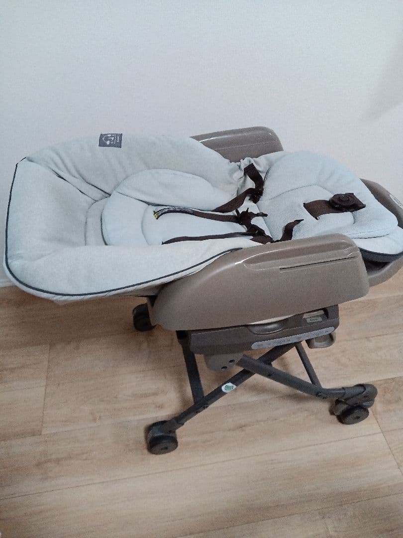 コンビ ネムリラ AUTO SWING LM