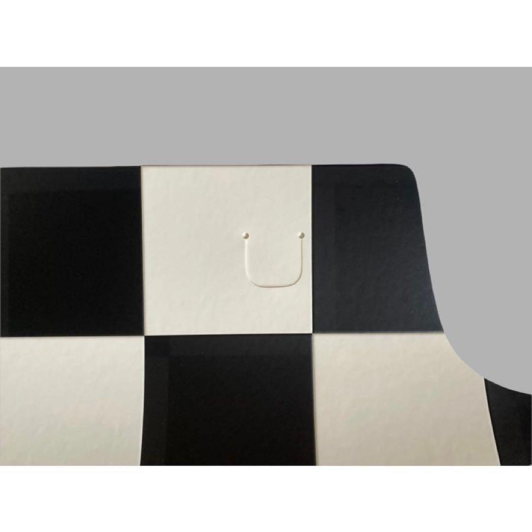 ★ハイエース　スーパーGLワイドボデー用フルフロアーマット／白黒チェッカー