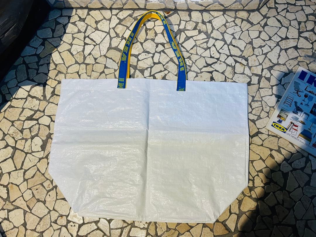 レア‼️43年もの‼️IKEA 家具カタログ(当時のもの) ＋白トートバッグ　美品‼️