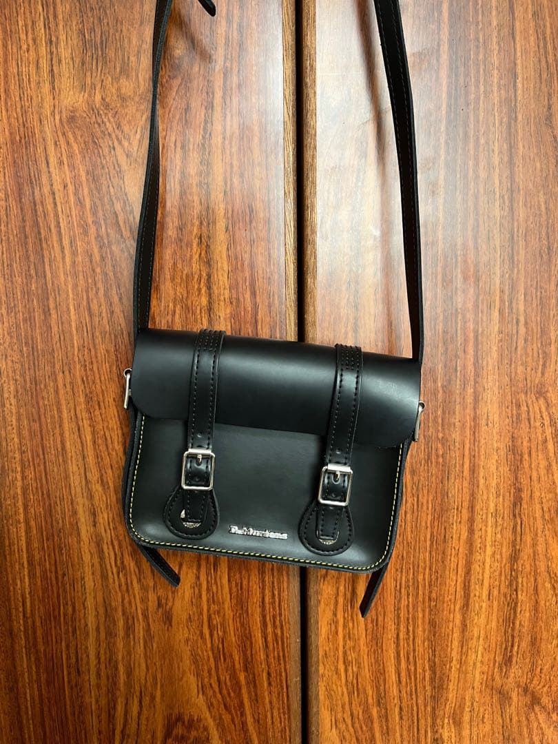 Dr. Martens/ドクターマーチン 7インチ サッチェルバッグ