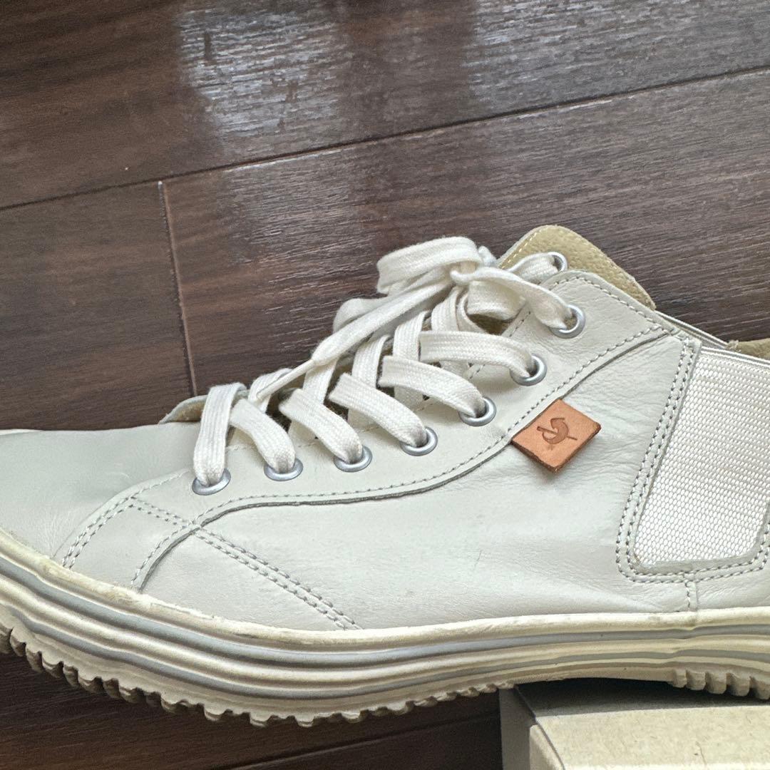 スピングルムーブ SPM-442 アイボリーSサイズ　美品