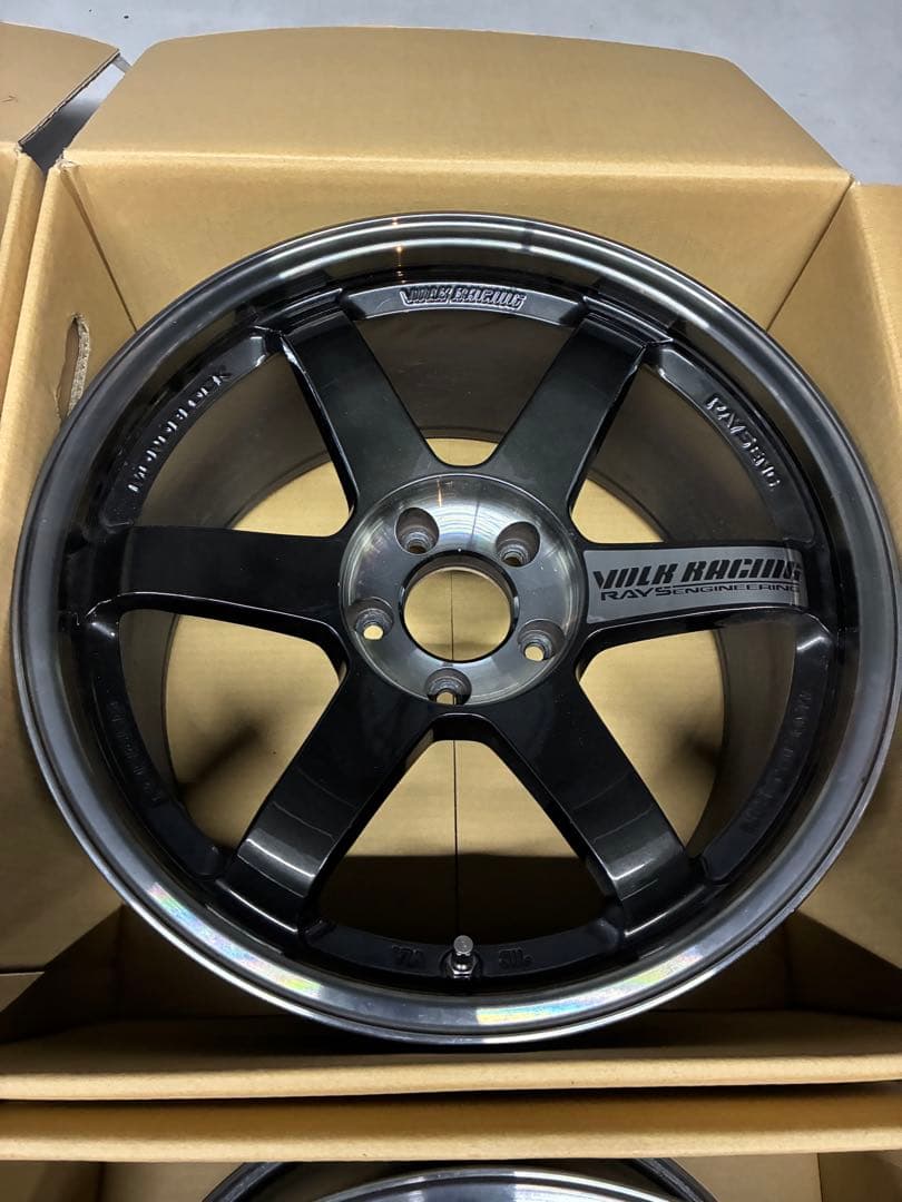 RAYS VOLK RACING TE37SL 18インチ