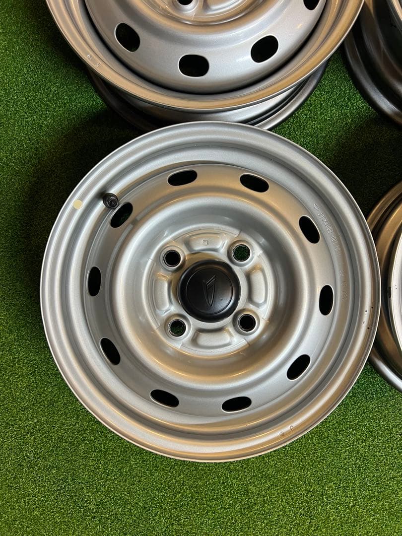 ダイハツ　純正スチールホイール　12インチ　4本セット