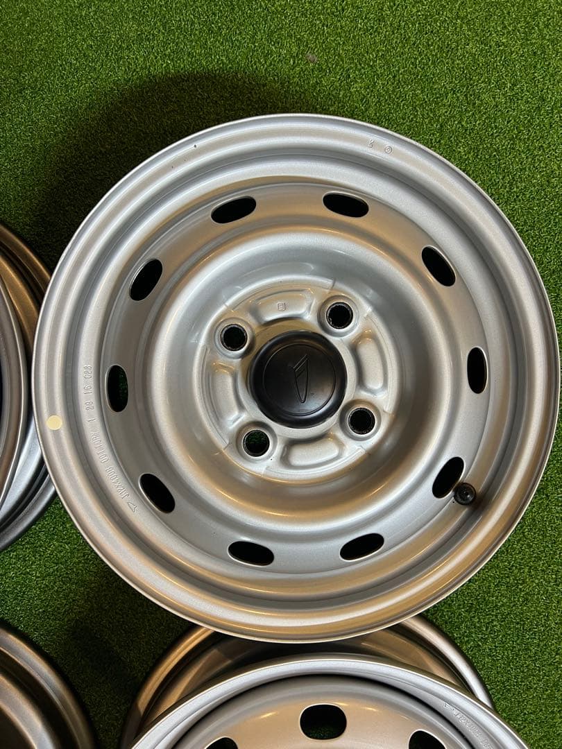 ダイハツ　純正スチールホイール　12インチ　4本セット