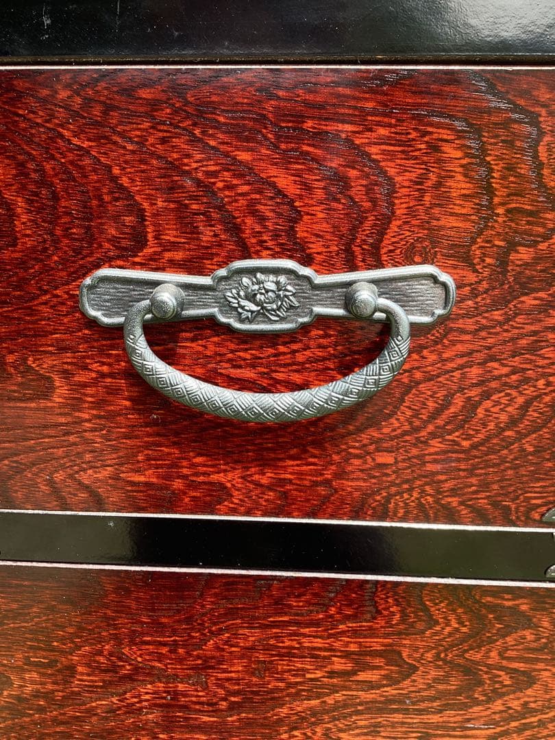 時代箪笥　民芸箪笥　収納家具　整理箪笥　装飾金具　和箪笥