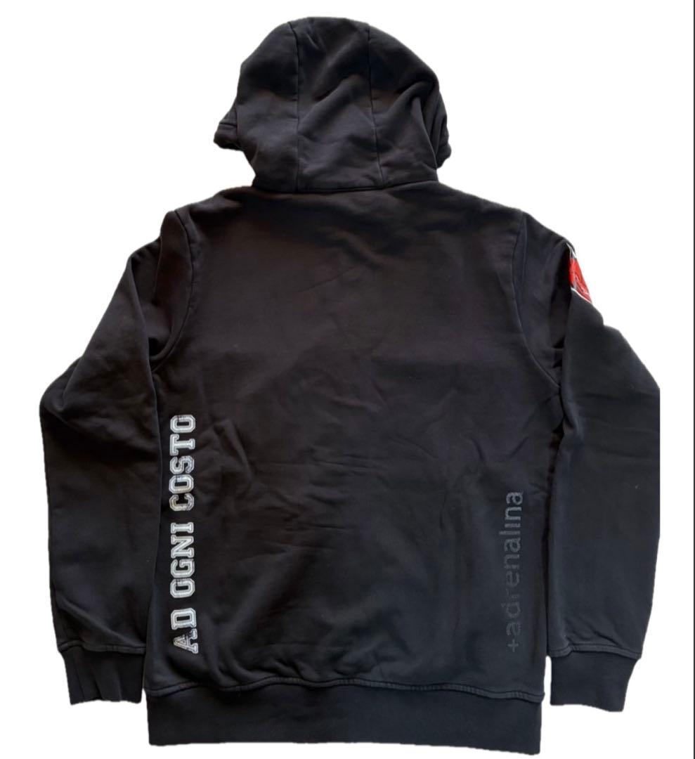 ペルージャ公式ジップパーカー　石川祐希