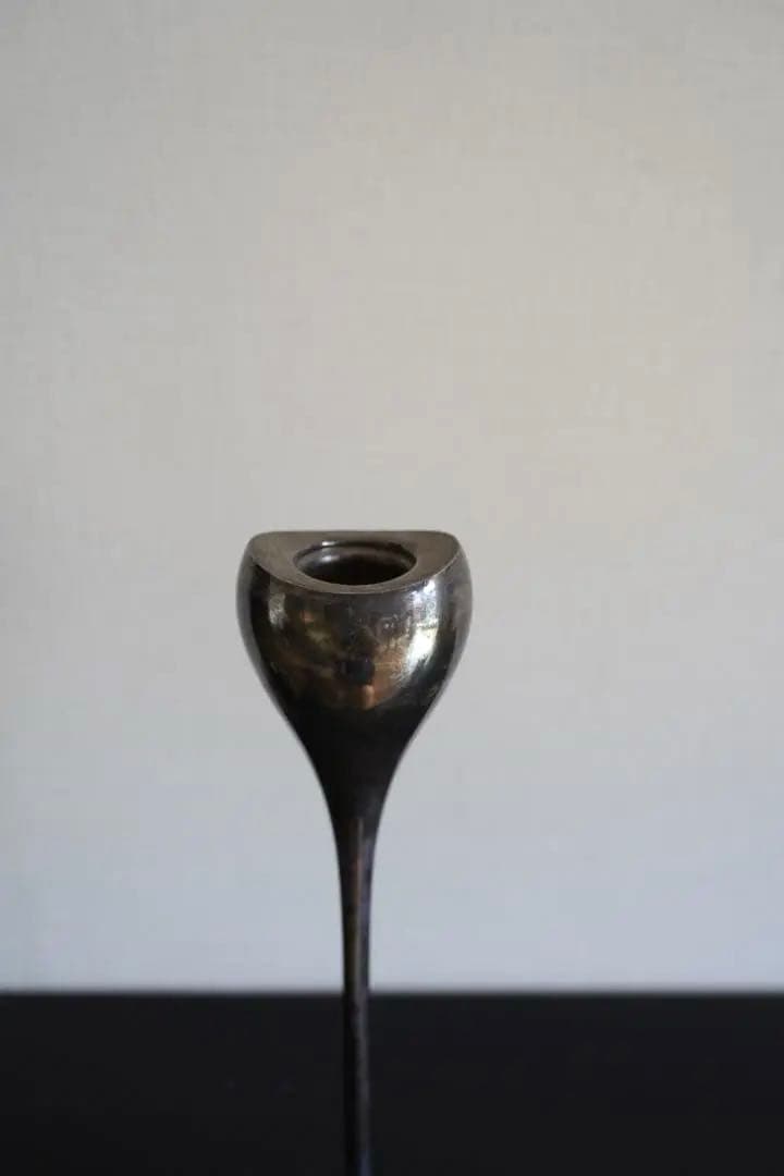 北欧ビンテージ「クローネ・デンマーク」の銀製ろうそく立て・キャンドルホルダー