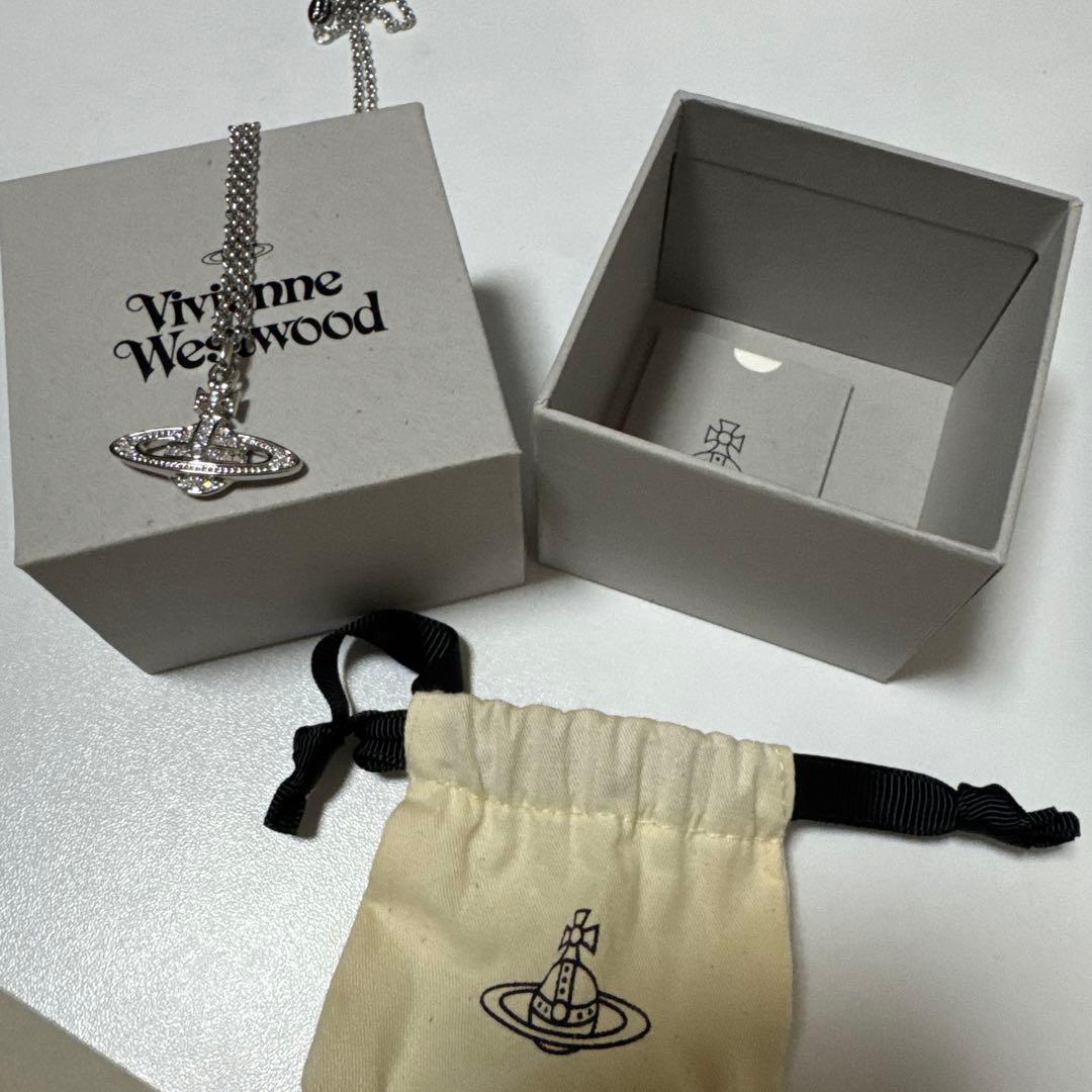 アクセサリー Vivienne westwood necklace