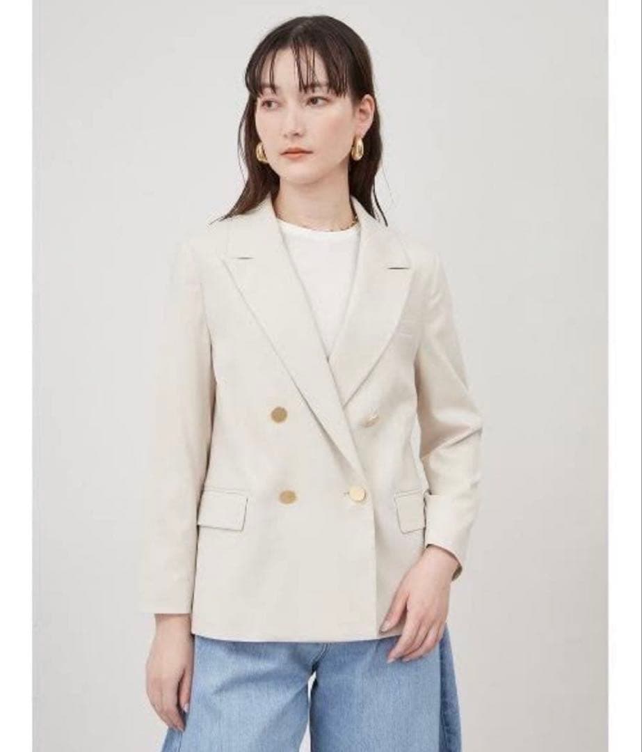 【新品未使用】Mila Owen 金釦ダブルブレストコンパクトジャケット