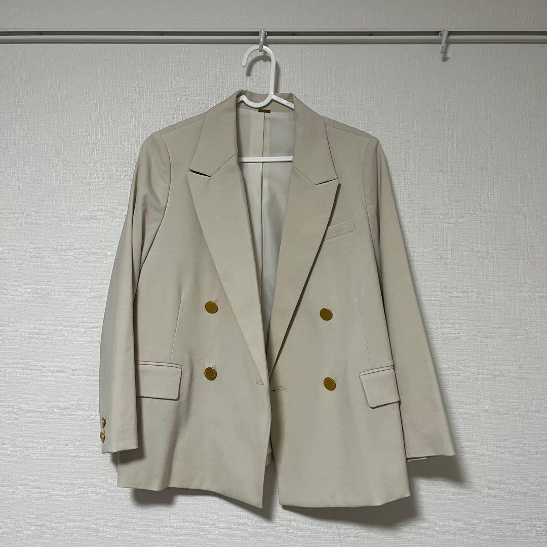 【新品未使用】Mila Owen 金釦ダブルブレストコンパクトジャケット