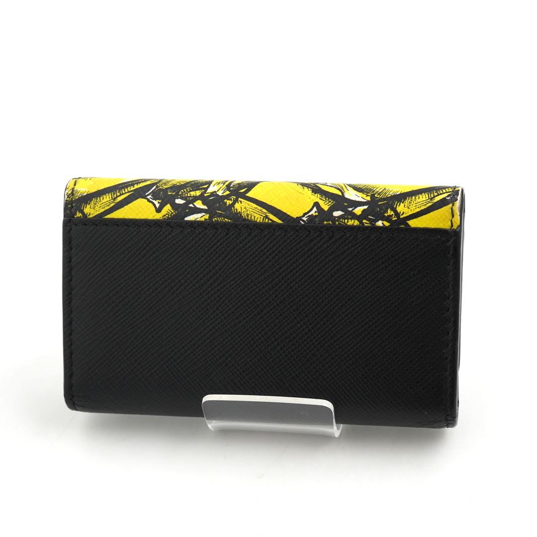 ✨未使用展示品・箱付き✨　PRADA キーケース　バナナ　サフィアーノ　6連