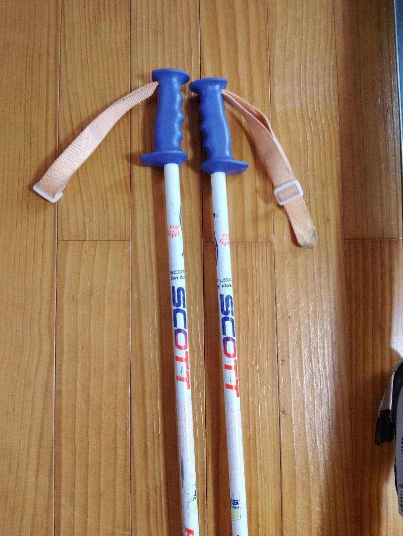 K2 スキー板 160センチ　ストックつき