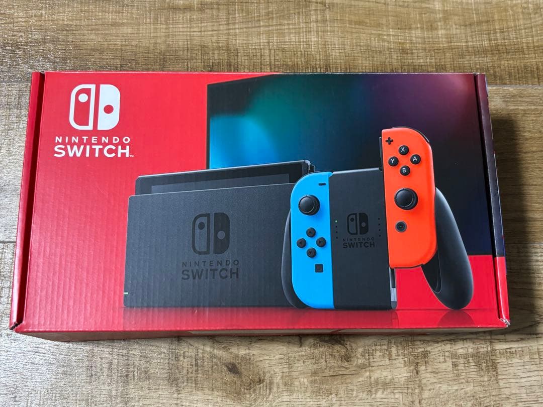 【美品】Nintendo Switch 本体 任天堂（バッテリー強化版)