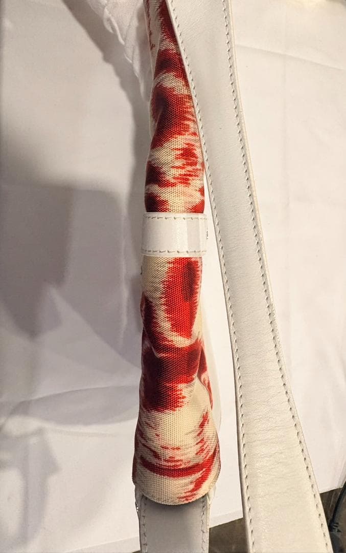 GUCCI ジャッキー ショルダーバッグ フラワーパターン