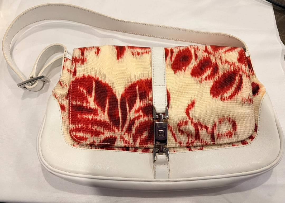 GUCCI ジャッキー ショルダーバッグ フラワーパターン