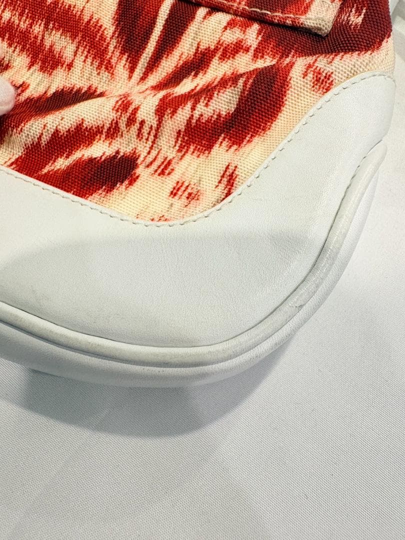 GUCCI ジャッキー ショルダーバッグ フラワーパターン